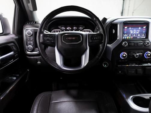 Photo 5 of 32 of 2019 GMC Sierra 1500 SLT