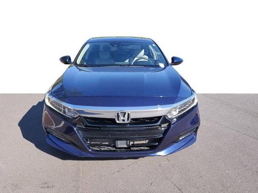 Photo 2 of 30 of 2019 Honda Accord EX