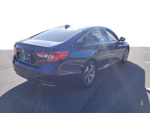 Photo 4 of 30 of 2019 Honda Accord EX