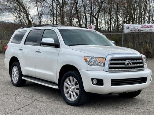 Photo 1 of 51 of 2015 Toyota Sequoia Platinum