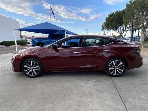 Photo 3 of 31 of 2020 Nissan Maxima 3.5 S