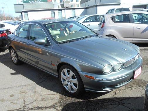 Photo 4 of 12 of 2006 Jaguar X-Type 3.0