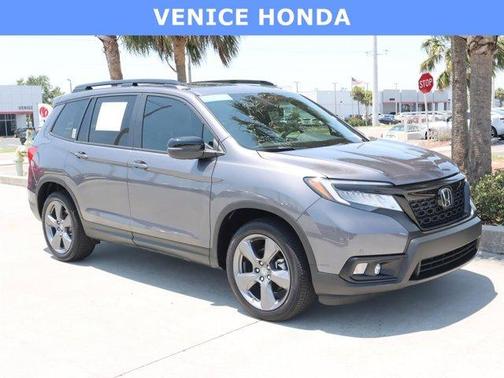 Photo 1 of 33 of 2021 Honda Passport Touring