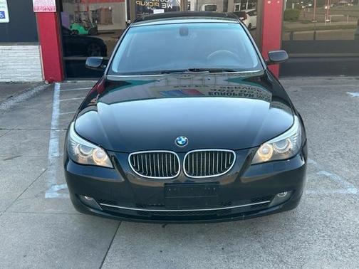 Photo 2 of 28 of 2008 BMW 528 4dr Sdn 528xi AWD