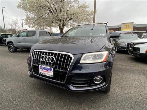 Photo 4 of 27 of 2017 Audi Q5 2.0T Premium Plus