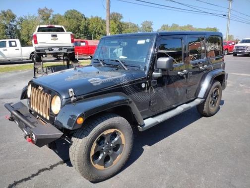 Photo 1 of 22 of 2014 Jeep Wrangler Unlimited Sahara