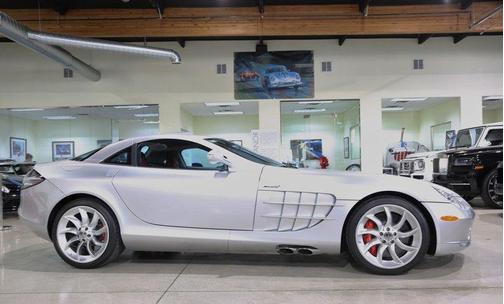 Photo 3 of 42 of 2006 Mercedes-Benz SLR McLaren