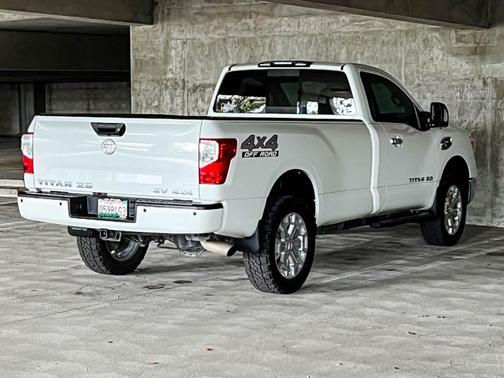 Photo 4 of 38 of 2017 Nissan Titan XD SV