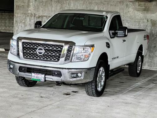 Photo 3 of 38 of 2017 Nissan Titan XD SV