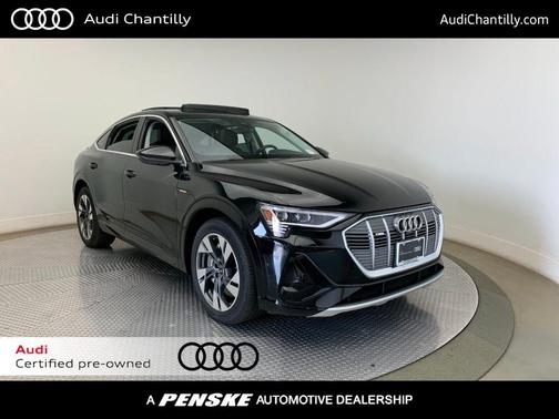 Photo 1 of 55 of 2022 Audi e-tron S line Premium