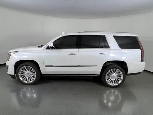 Photo 5 of 11 of 2016 Cadillac Escalade Platinum