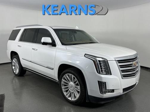 Photo 1 of 11 of 2016 Cadillac Escalade Platinum