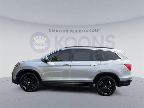 Photo 2 of 33 of 2021 Honda Pilot Special Edition