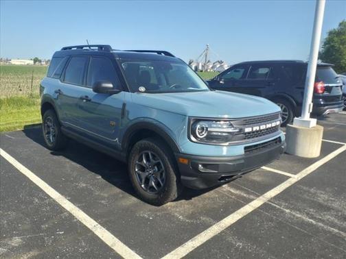 Photo 3 of 7 of 2021 Ford Bronco Sport Badlands