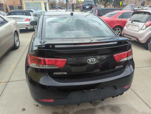 Photo 5 of 7 of 2012 Kia Forte Koup EX