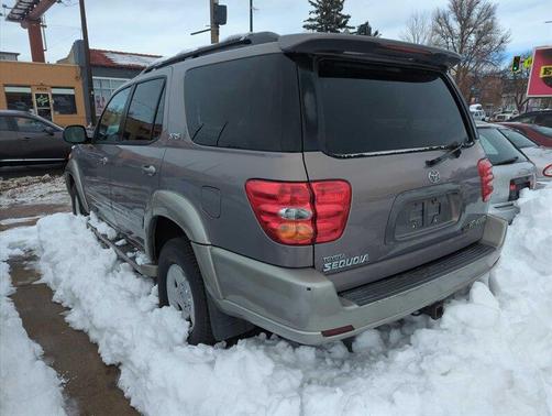 Photo 4 of 6 of 2002 Toyota Sequoia Limited