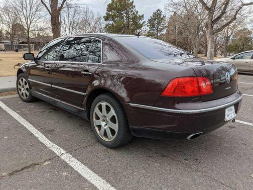 Photo 5 of 29 of 2004 Volkswagen Phaeton V8
