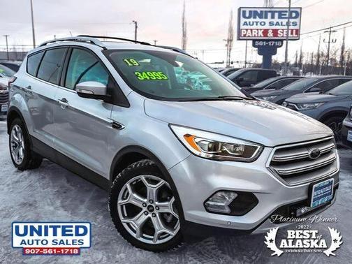 Photo 1 of 96 of 2019 Ford Escape Titanium