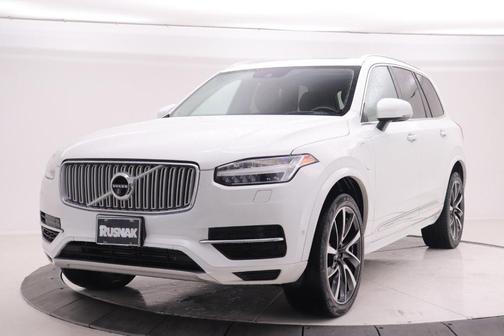 Photo 3 of 34 of 2019 Volvo XC90 Hybrid T8 Inscription