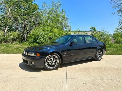 Photo 1 of 81 of 2002 BMW M5 Base