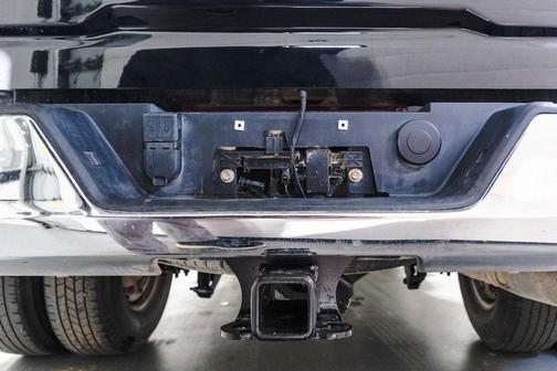 Photo 5 of 39 of 2022 GMC Sierra 3500 SLT