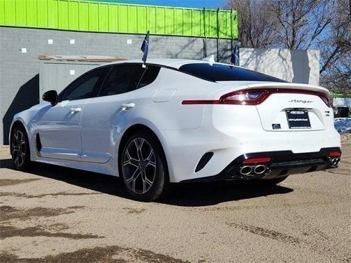 Photo 5 of 26 of 2021 Kia Stinger GT-Line