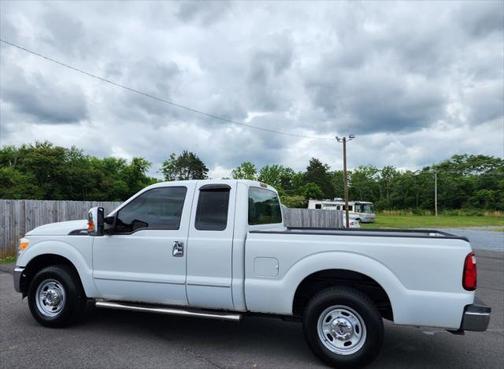 Photo 4 of 49 of 2015 Ford F-250 SUPER DUTY