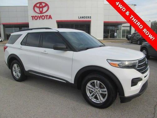 Photo 1 of 26 of 2020 Ford Explorer XLT