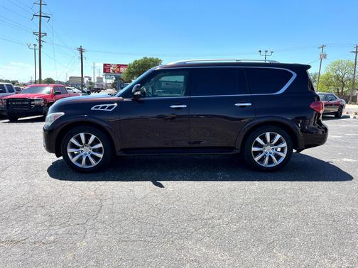 Photo 4 of 28 of 2014 INFINITI QX80 Base