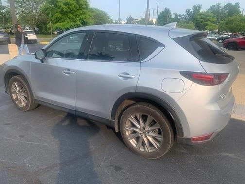 Photo 2 of 5 of 2020 Mazda CX-5 Grand Touring