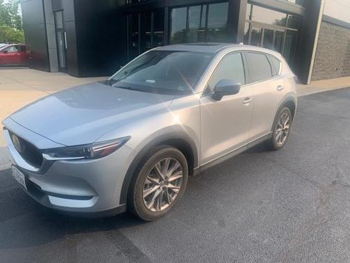Photo 1 of 5 of 2020 Mazda CX-5 Grand Touring