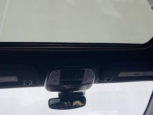 Photo 5 of 25 of 2018 Jeep Grand Cherokee High Altitude