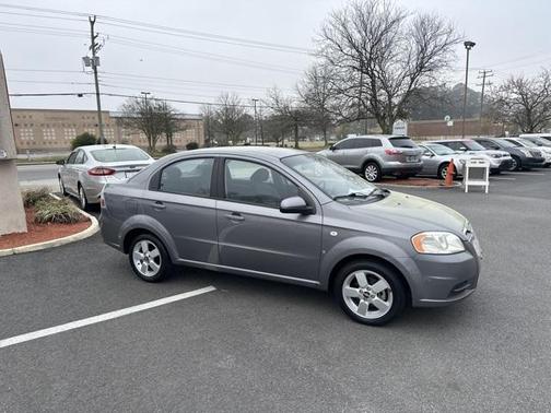 Photo 2 of 26 of 2008 Chevrolet Aveo LS