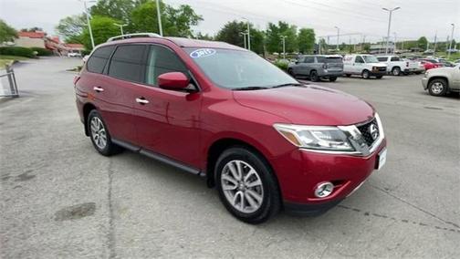 Photo 2 of 23 of 2015 Nissan Pathfinder SV