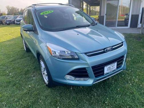 Photo 2 of 53 of 2013 Ford Escape Titanium