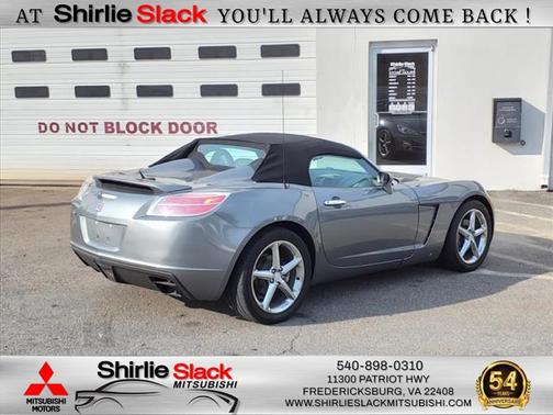Photo 5 of 21 of 2007 Saturn Sky 2dr Conv