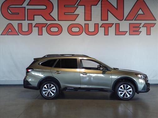 Photo 1 of 33 of 2020 Subaru Outback Premium