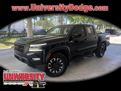 Photo 1 of 46 of 2022 Nissan Frontier PRO-X