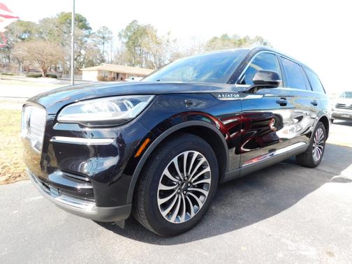 Photo 1 of 15 of 2022 Lincoln Aviator Reserve RWD