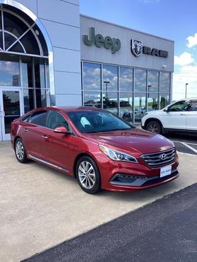 Photo 2 of 46 of 2015 Hyundai Sonata Sport