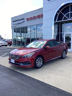 Photo 4 of 46 of 2015 Hyundai Sonata Sport