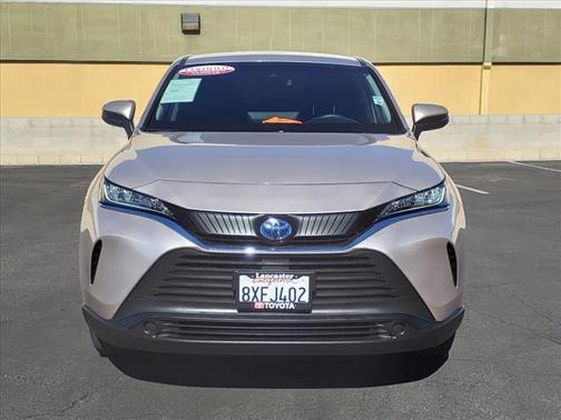 Photo 2 of 25 of 2021 Toyota Venza LE