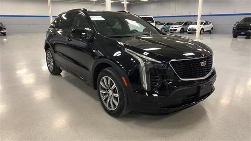 Photo 2 of 22 of 2019 Cadillac XT4 Sport