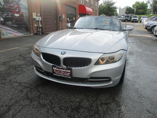 Photo 1 of 22 of 2011 BMW Z4 sDrive30i