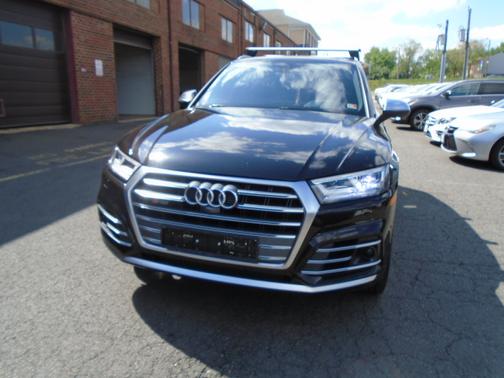 Photo 1 of 18 of 2018 Audi SQ5 Prestige