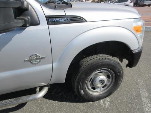 Photo 3 of 18 of 2012 Ford F-250 Super Duty