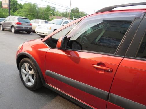 Photo 4 of 51 of 2009 Suzuki SX4 Base