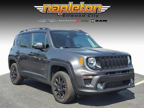 Photo 1 of 25 of 2020 Jeep Renegade Latitude