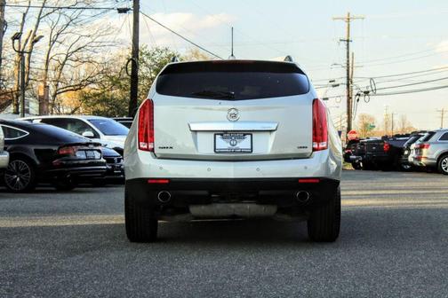 Photo 5 of 52 of 2016 Cadillac SRX Luxury Collection