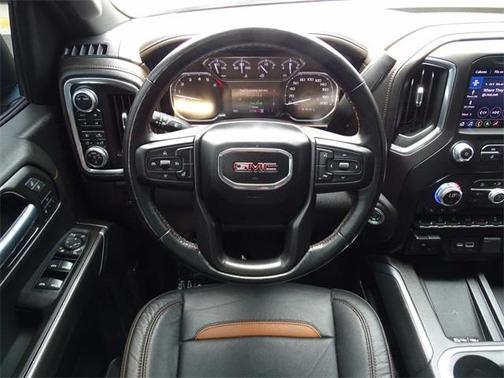Photo 2 of 30 of 2021 GMC Sierra 1500 AT4